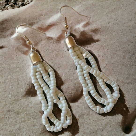 Vintage Seed Bead Earrings Tassel Dangle Pierced White Gold Tone Beach Bohemian. - Picture 12 of 16